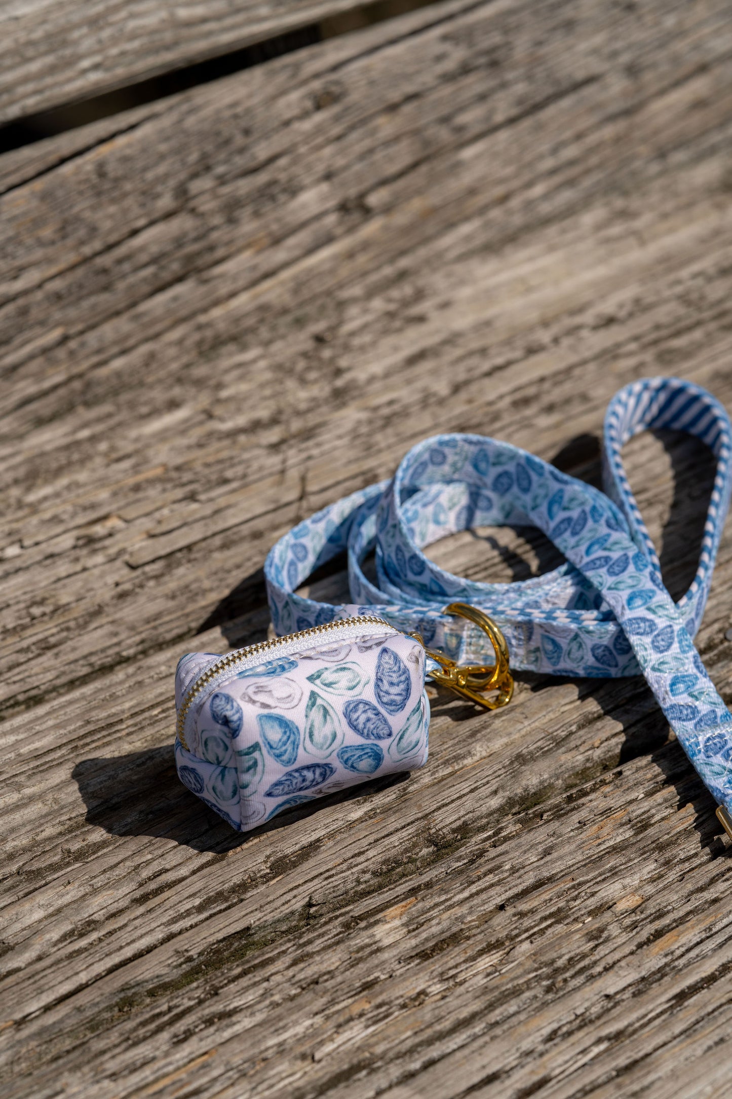 Blue Oyster Waste Bag Holder