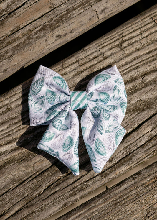 Green Oyster Sailor Bow Tie